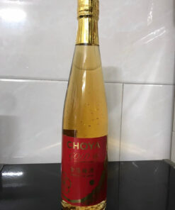 Rượu mơ vẩy vàng Choya Umeshu Gold 1